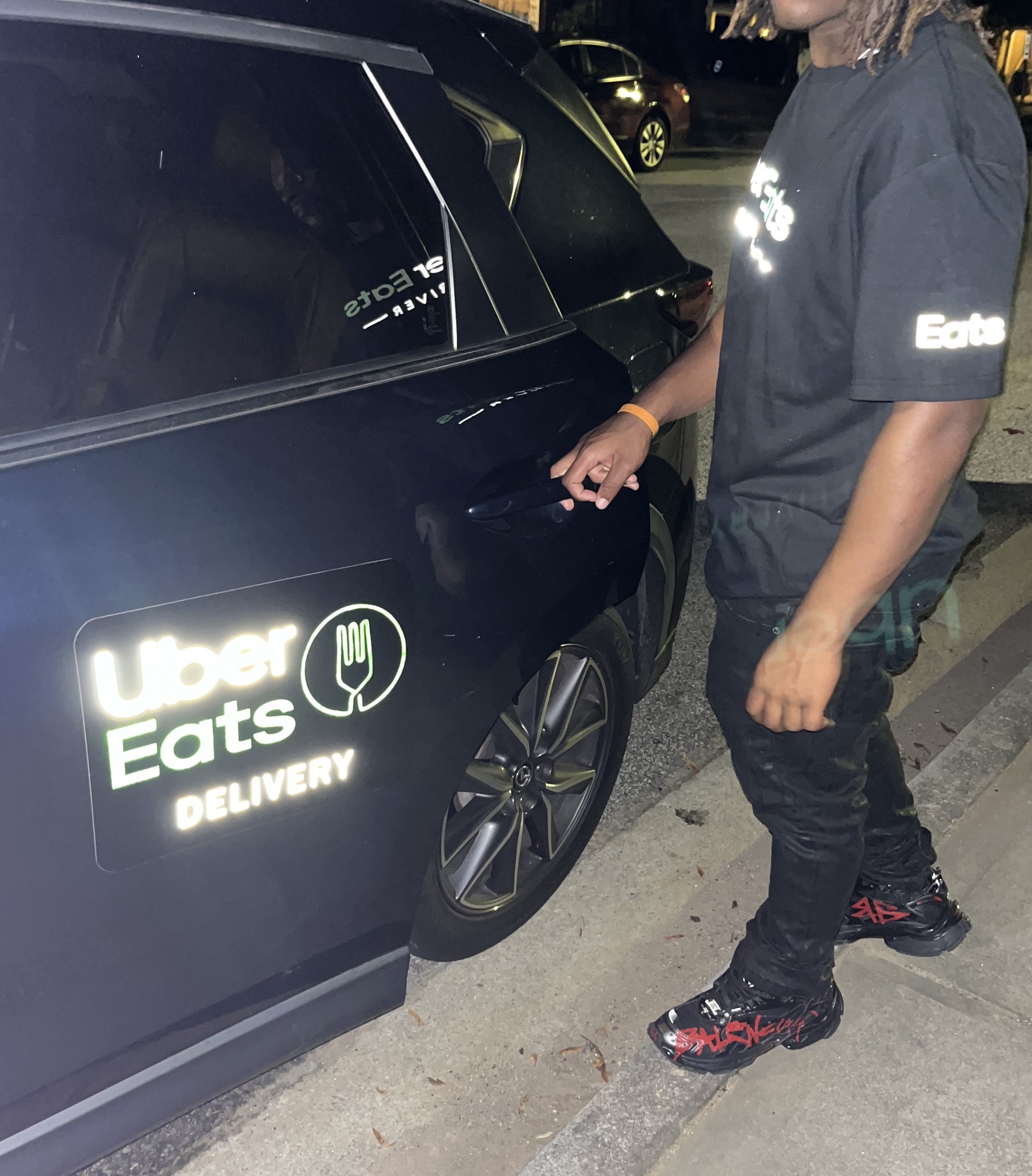 Reflective Uber Eats Delivery Tshirt - UberEats