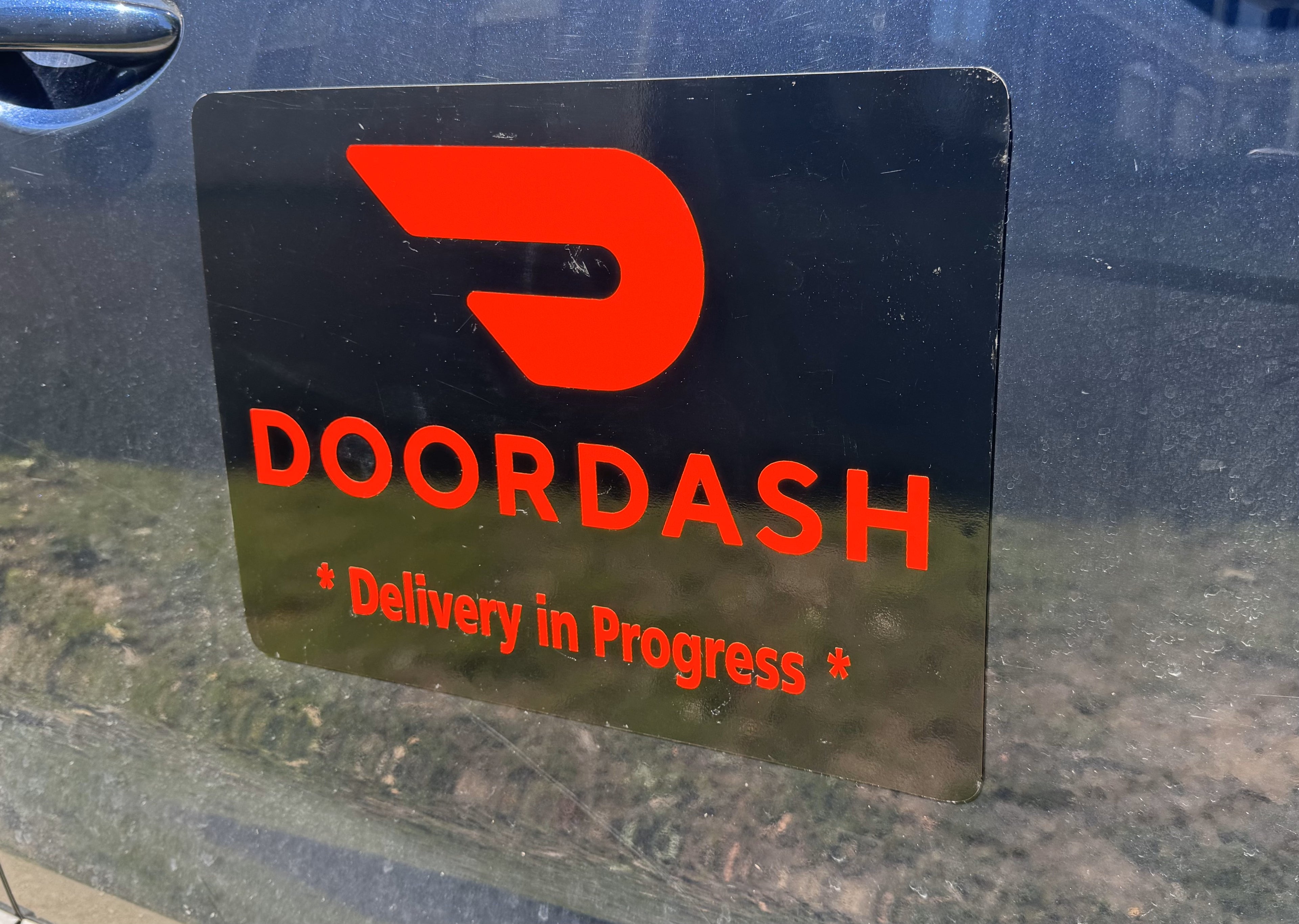 Reflective DoorDash Car Magnet - Removable